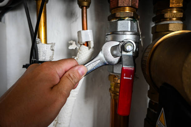Best Water Leak Repair  in Milwaukee, WI